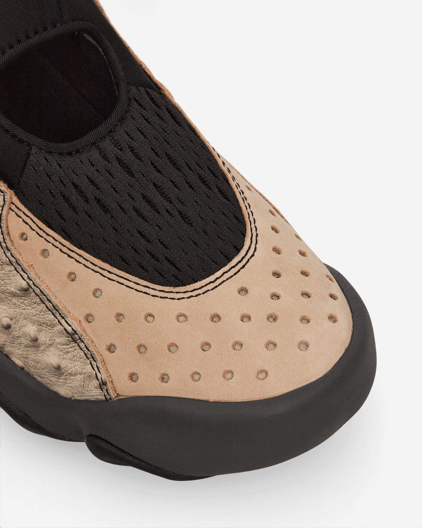 Ostrich Flesh Sandals Castle