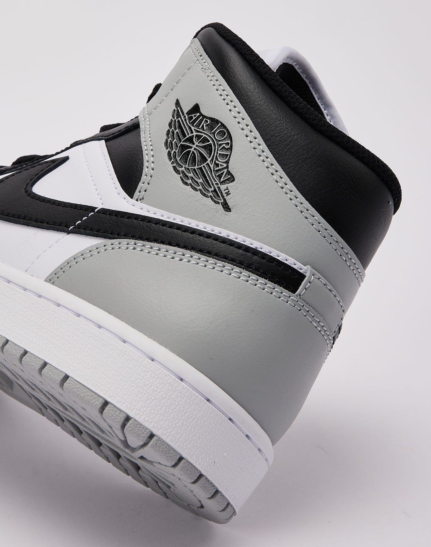 Jordan Air Jordan 1 Mid