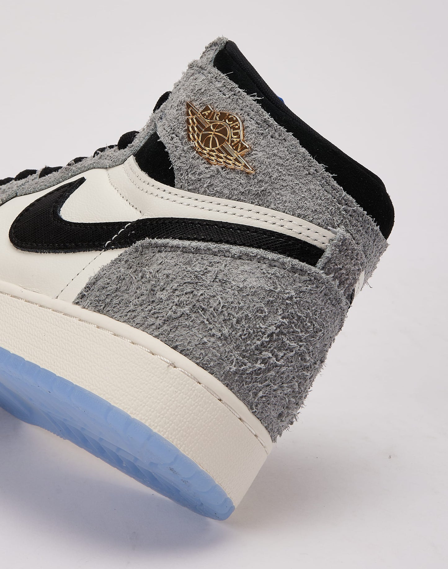 Jordan Air Jordan 1 Retro High OG 'Cool Grey And Sail' Grade-School