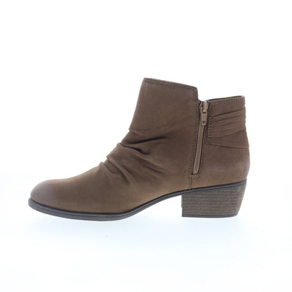 Clarks Everlay Coda 26111994 Womens Brown Nubuck Ankle & Booties Boots