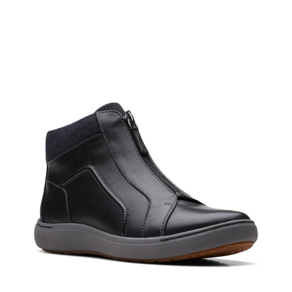 Clarks Nalle Lo AP 26168539 Womens Black Leather Ankle & Booties Boots