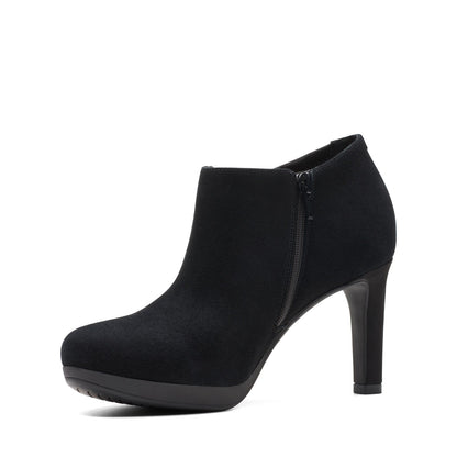 Clarks Ambyr Hope 26174110 Womens Black Wide Suede Ankle & Booties Boots