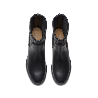 Clarks Lileigh Holly 26179638 Womens Black Wide Ankle & Booties Boots
