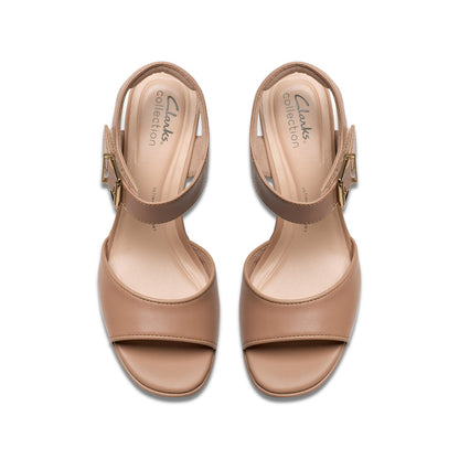 Clarks AmbyrLyn Faye 26182054 Womens Beige Wide Leather Pumps Heels Shoes