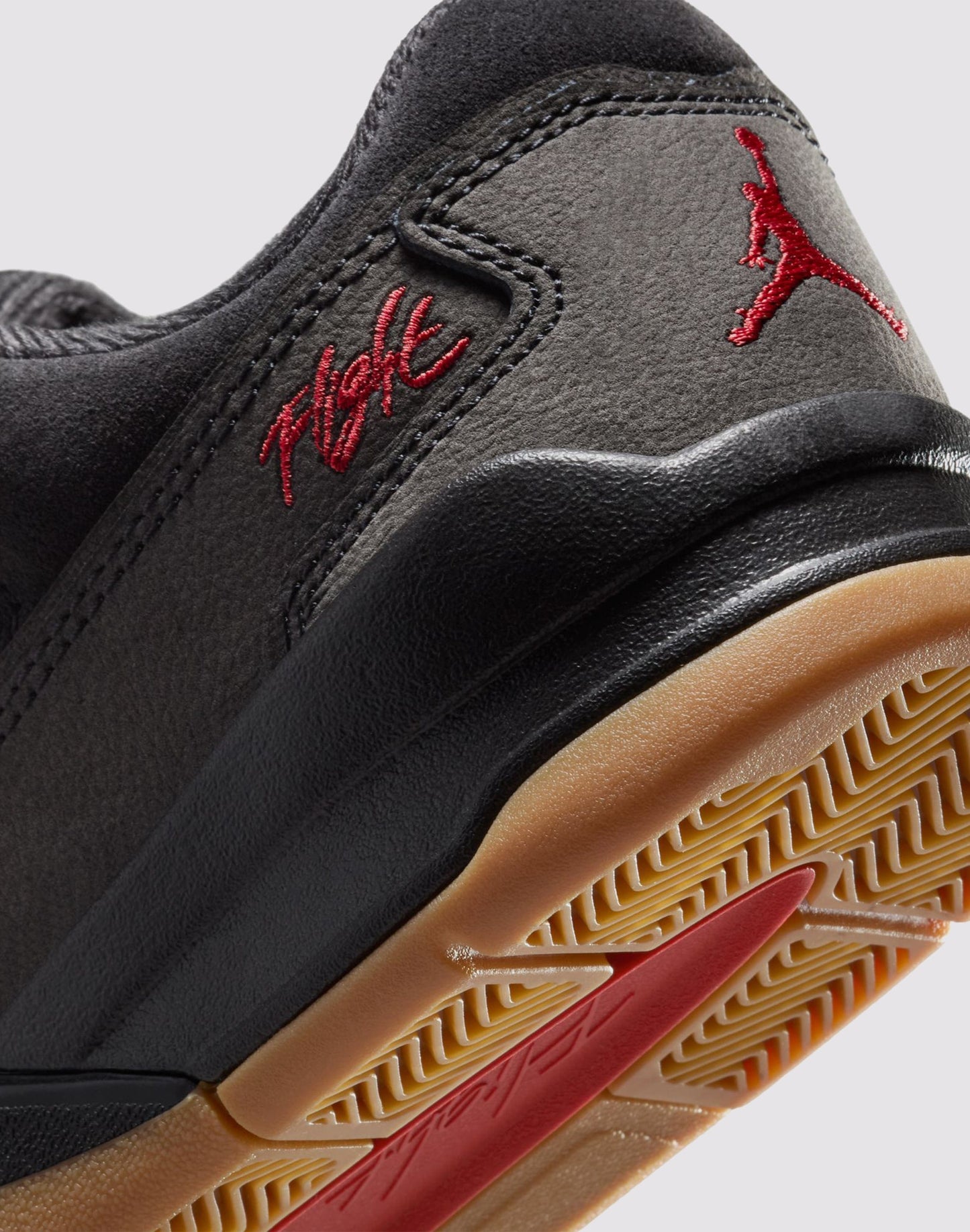 Jordan Flight Court Grade School Boys'&nbsp;"Black/Varsity Red/Gum Med Brown"&nbsp;Shoe