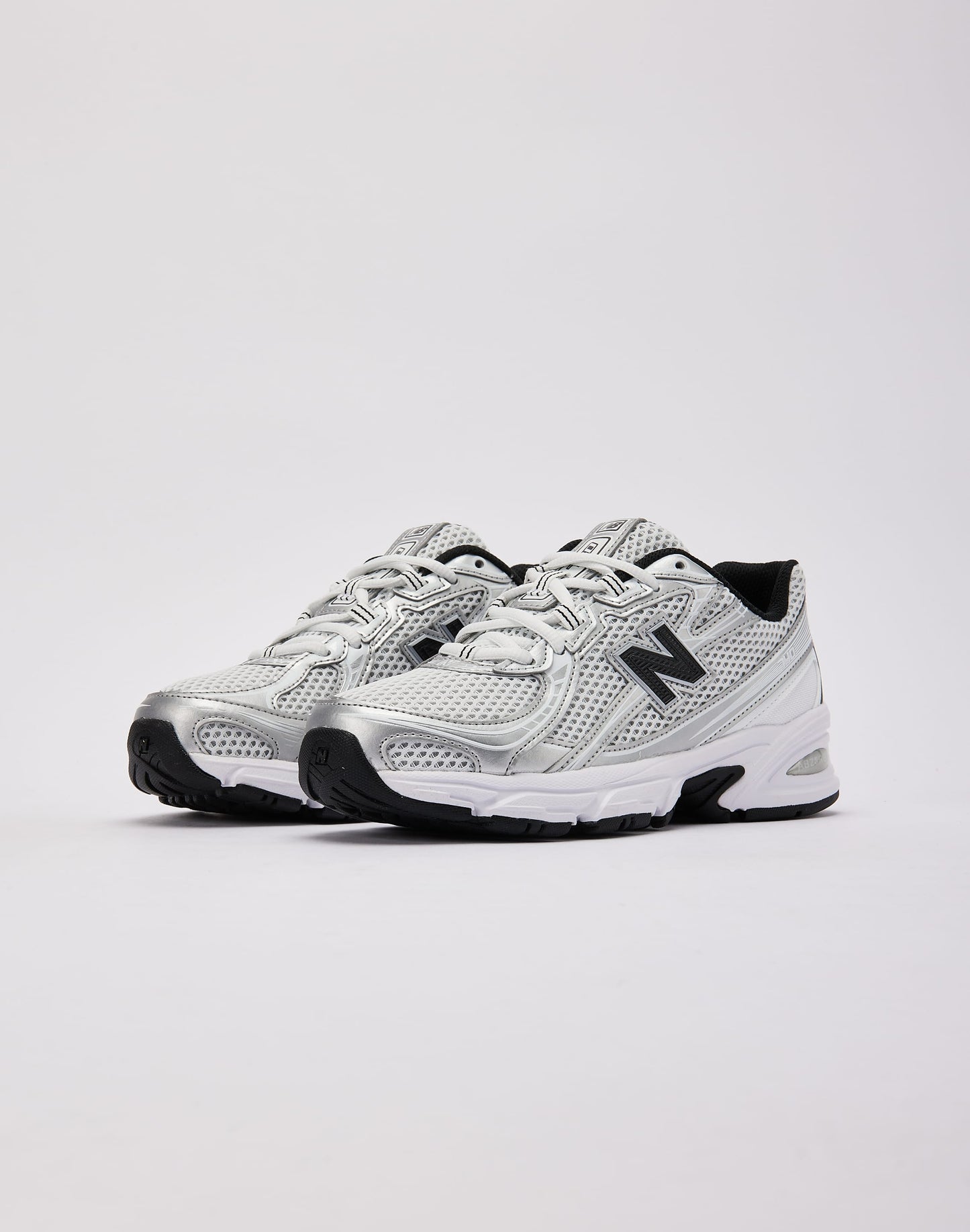 New Balance 740 Grade-School