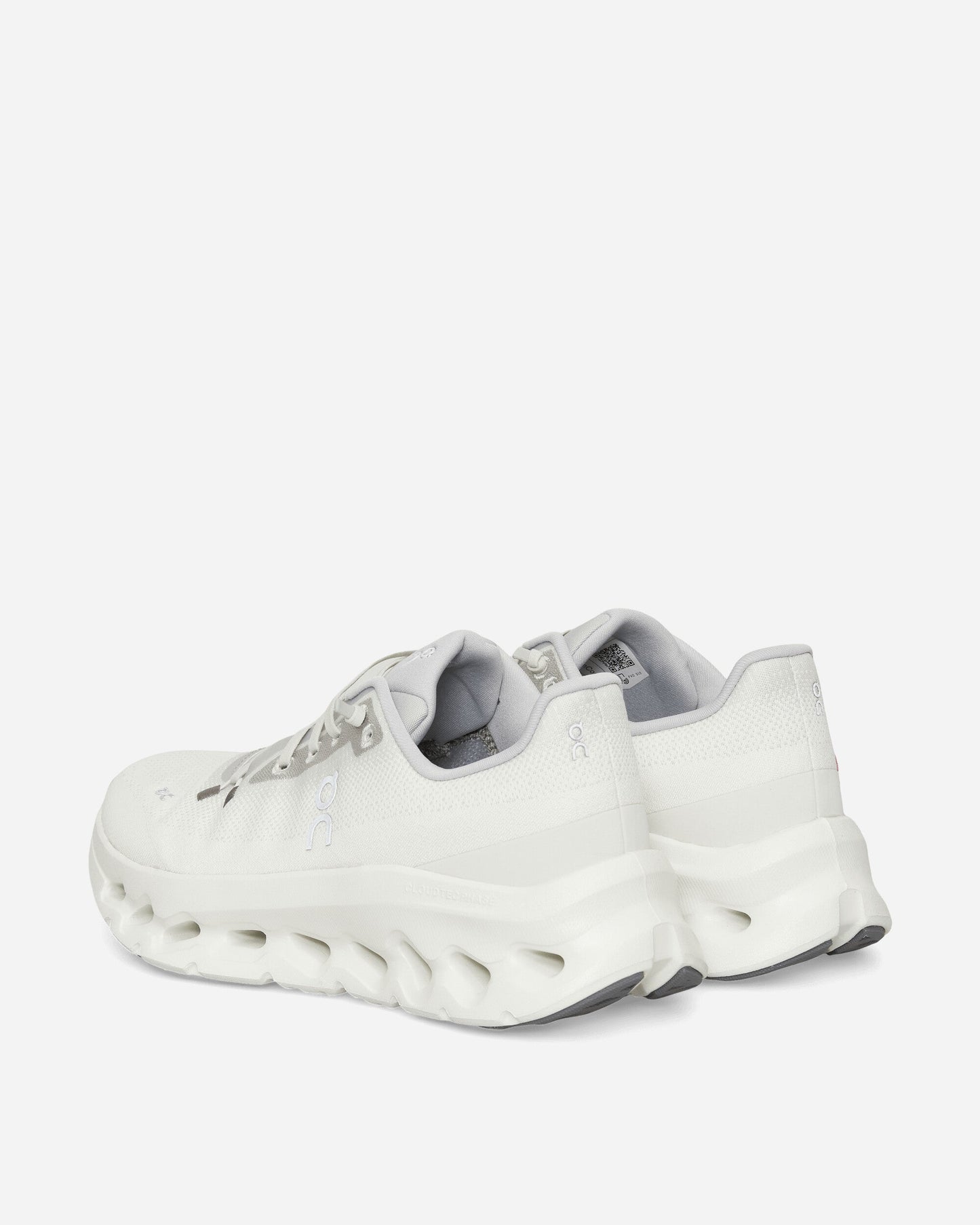 Cloudtilt Sneakers Glacier / Ice