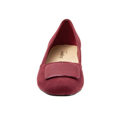 Trotters Delse T1852-601 Womens Red Suede Slip On Pumps Heels Shoes