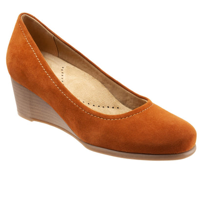 Trotters Winnie T1965-220 Womens Brown Narrow Leather Wedges Heels Shoes