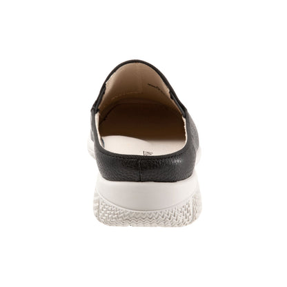 Trotters Uma T2238-001 Womens Black Narrow Leather Slip On Mule Flats Shoes