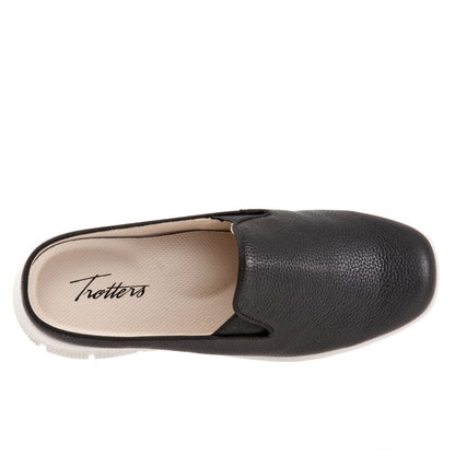 Trotters Uma T2238-001 Womens Black Narrow Leather Slip On Mule Flats Shoes