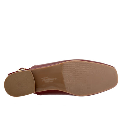 Trotters Holly T2307-642 Womens Red Leather Hook & Loop Slingback Flats Shoes