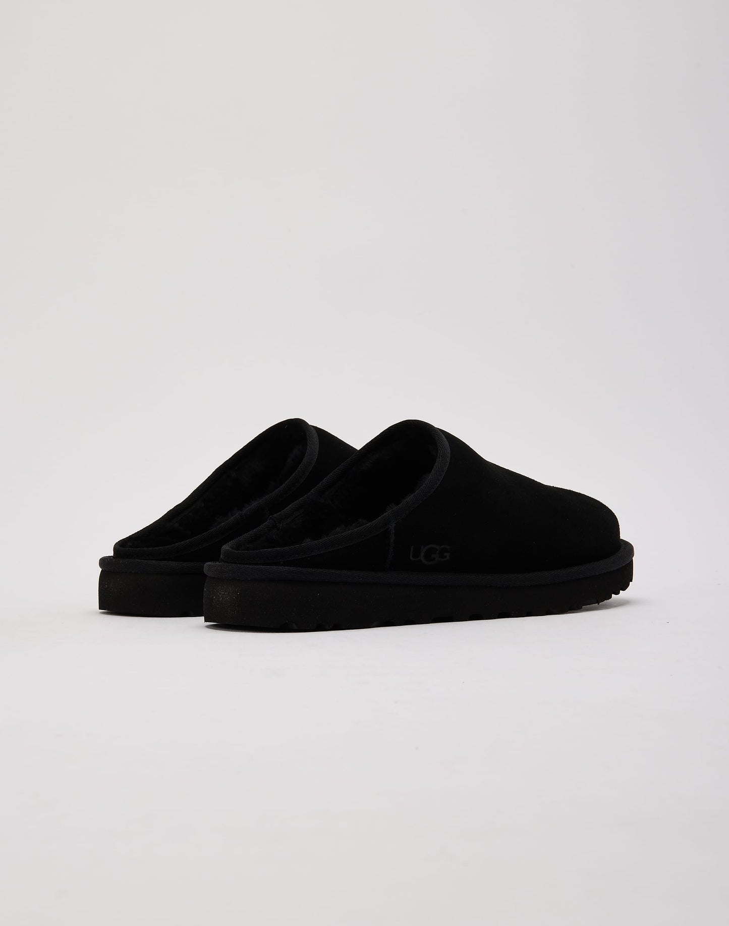 UGG Classic Slip-On
