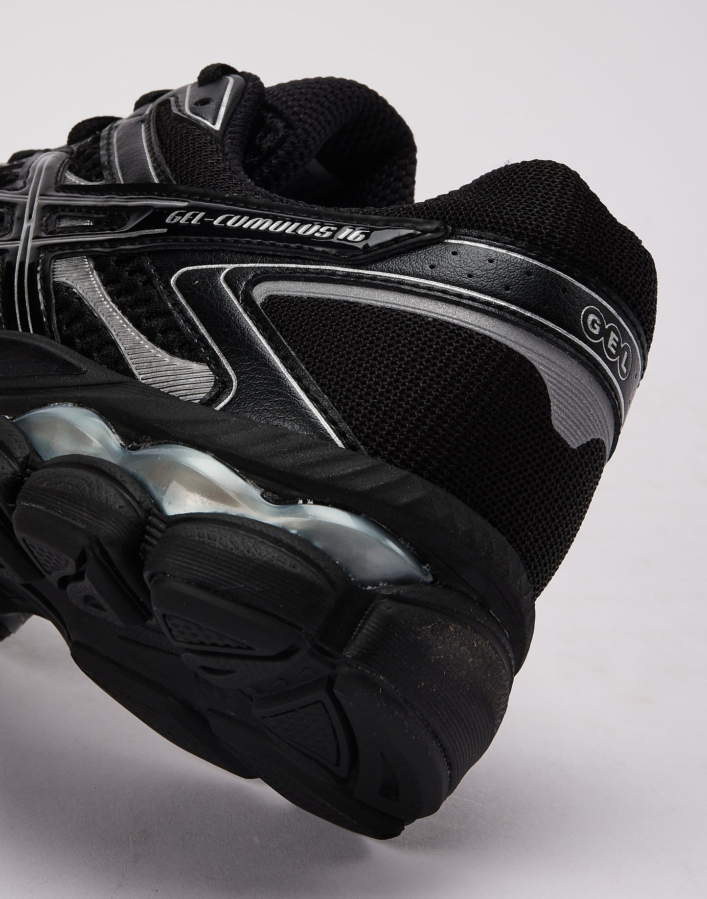 Asics GEL-CUMULUS 16