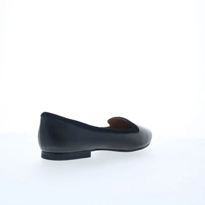 Trotters Hannah T2270-001 Womens Black Leather Slip On Loafer Flats Shoes