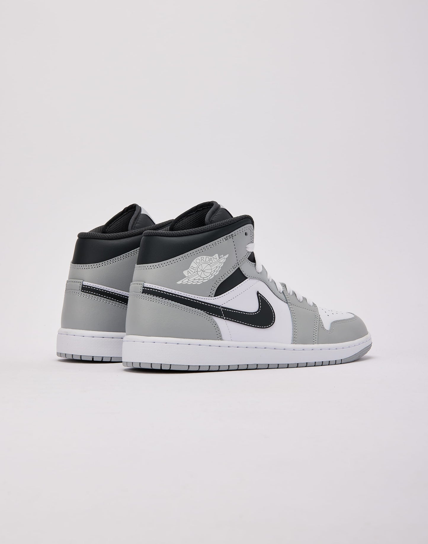 Jordan Air Jordan 1 Mid
