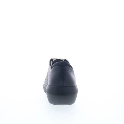 Clarks Kayleigh Aster 26164853 Womens Black Lifestyle Sneakers Shoes