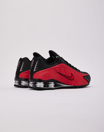 Nike Shox R4