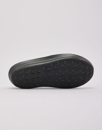 Nike ReactX Rejuven8