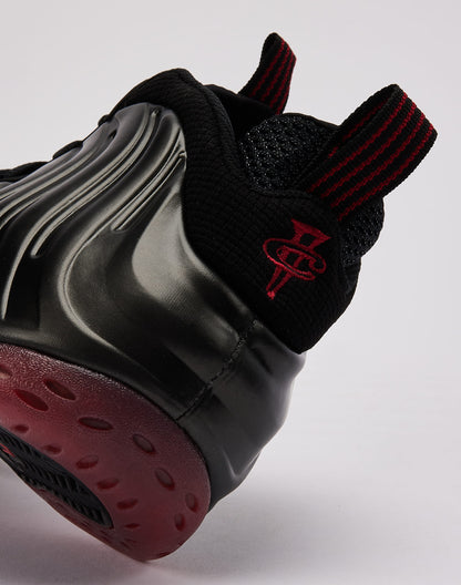 Nike Air Foamposite One 'Black and Varsity Red'