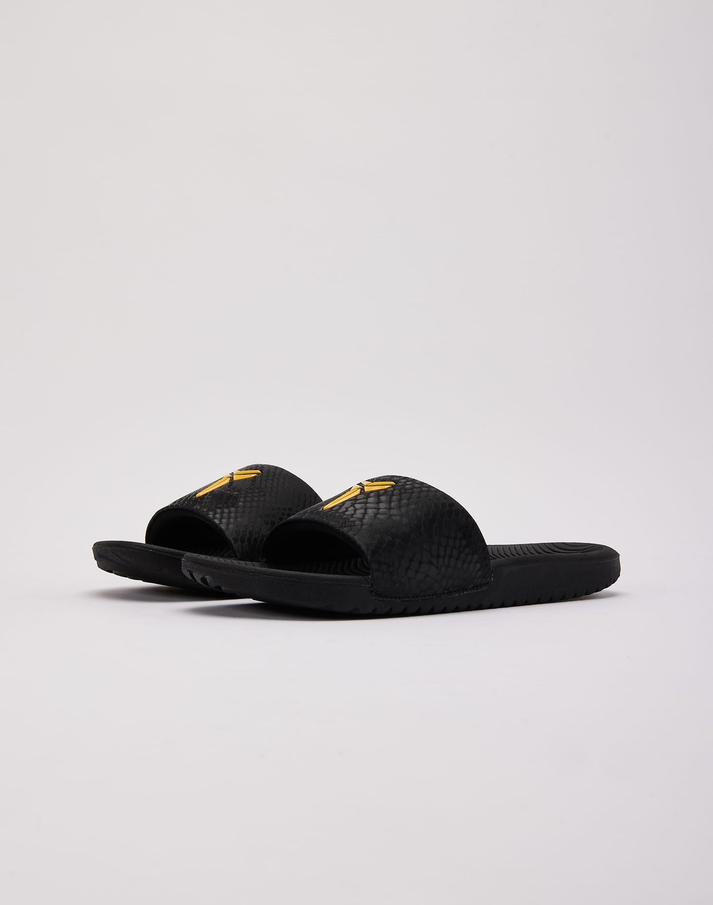 Nike Kobe Kawa Slides Grade-School