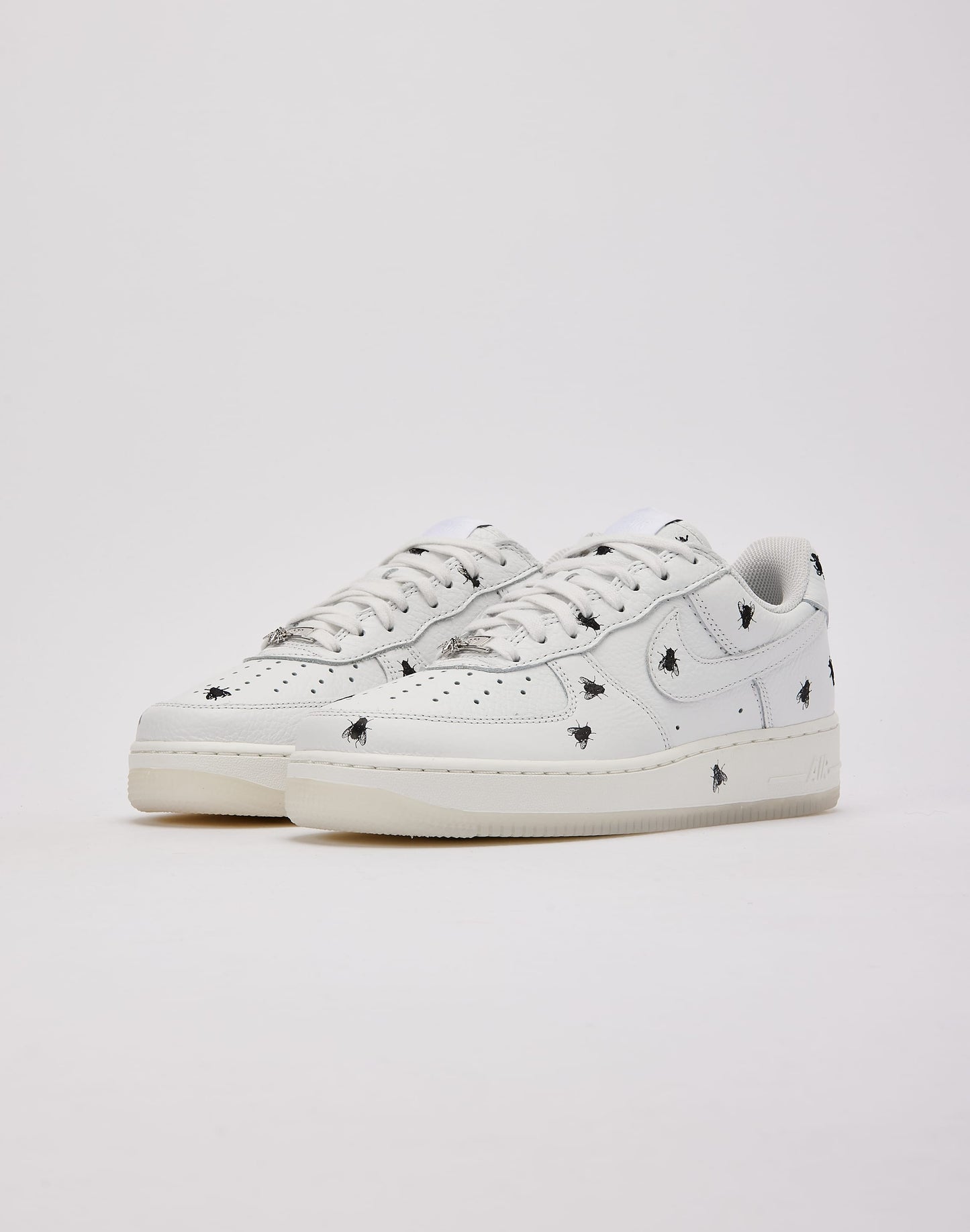Nike Air Force 1 Low 'Houseflies' Grade-School