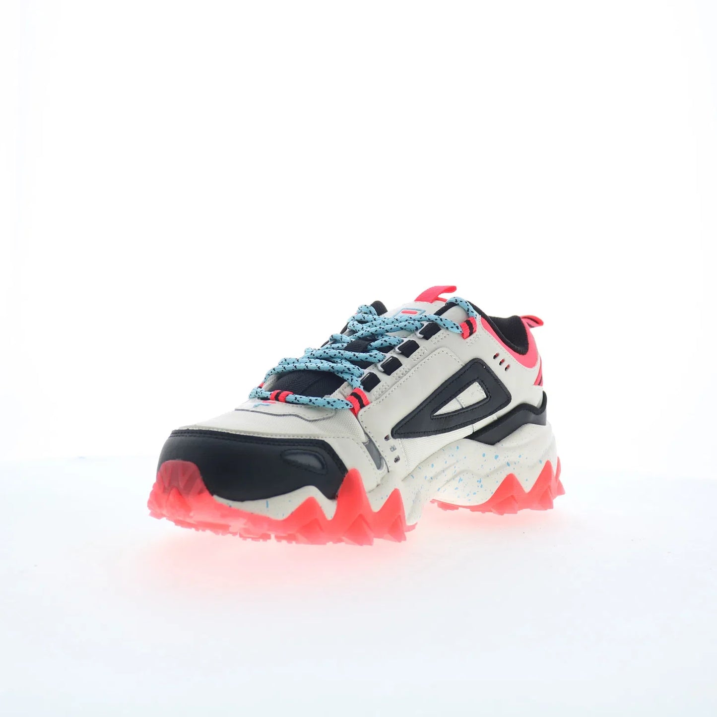 Fila Oakmont TR 5JM01249-119 Womens White Leather Athletic Hiking Shoes