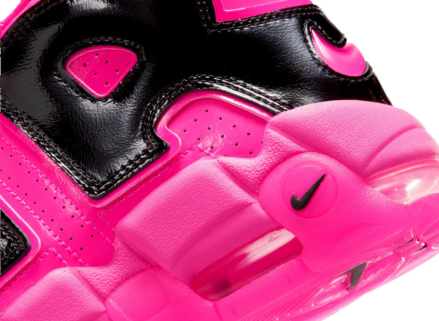 Women's Nike Air More Uptempo SE in Pink Blast / Black