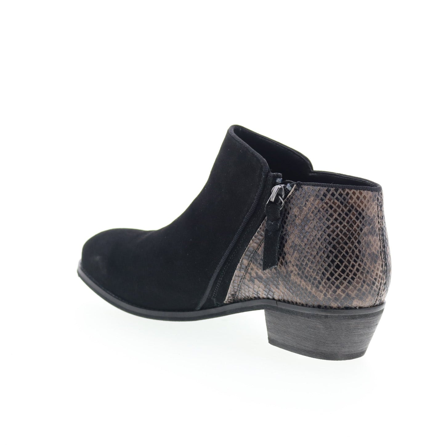 SoftWalk Rocklin S1457-023 Womens Black Leather Ankle & Booties Boots