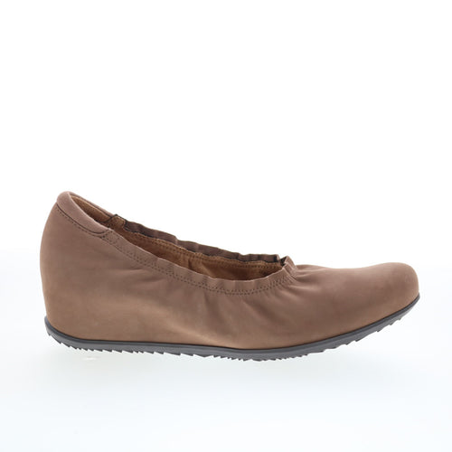 SoftWalk Wish S1763-109 Womens Brown Nubuck Slip On Ballet Flats Shoes