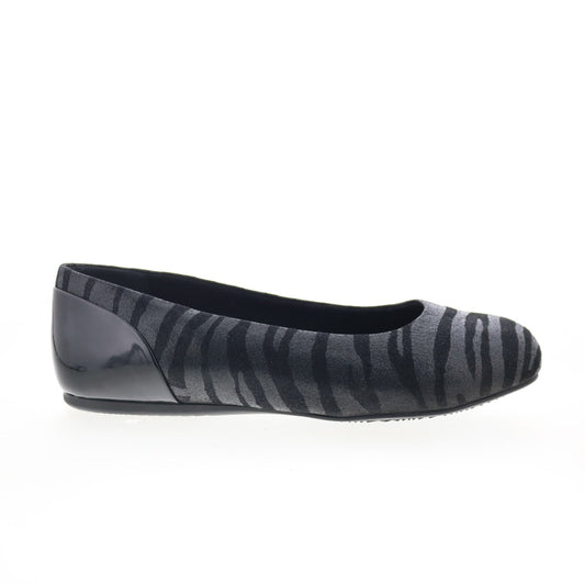 Softwalk Sonoma S1862-941 Womens Black Leather Slip On Ballet Flats Shoes