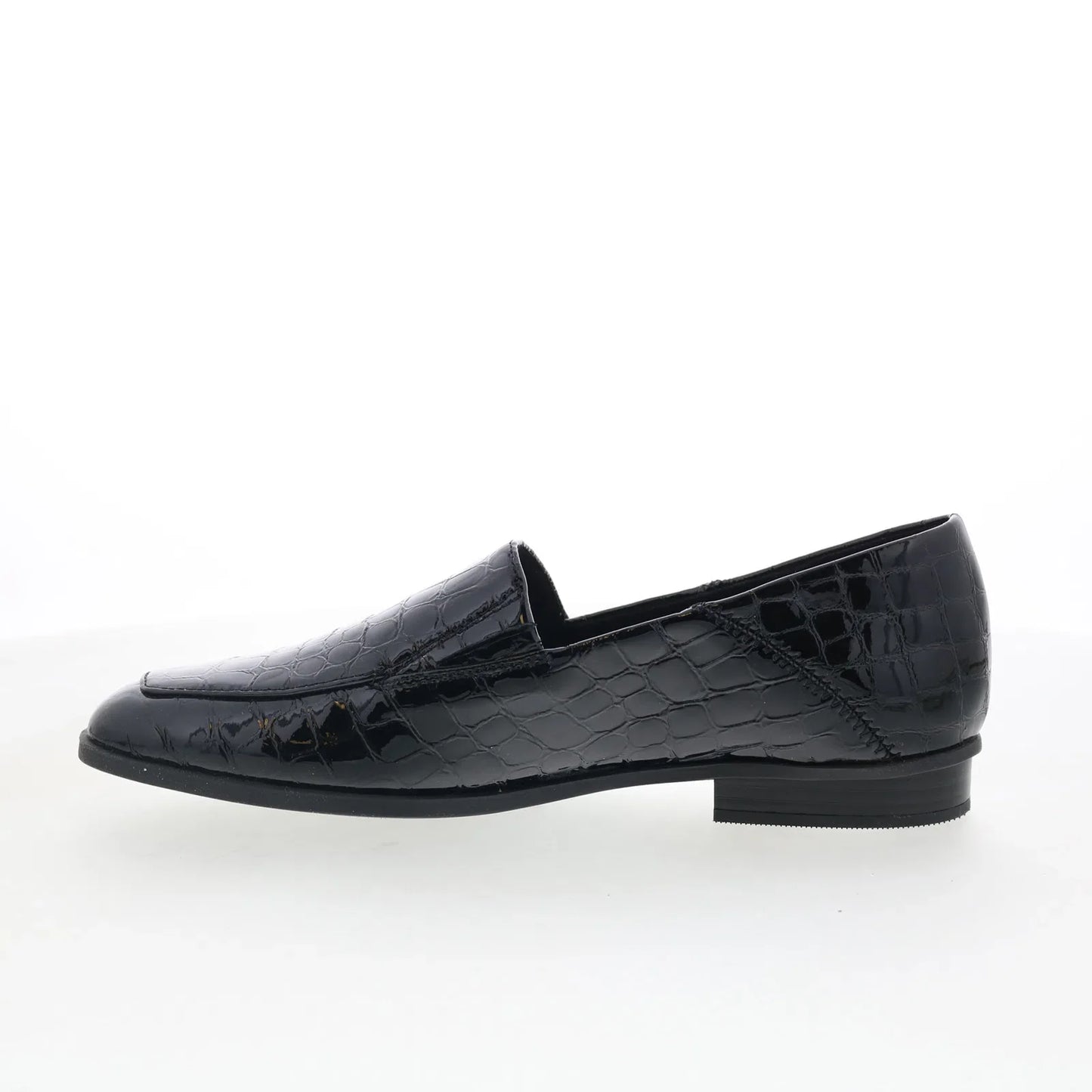 Clarks Sarafyna Freva 26176332 Womens Black Loafers & Slip Ons Casual Shoes