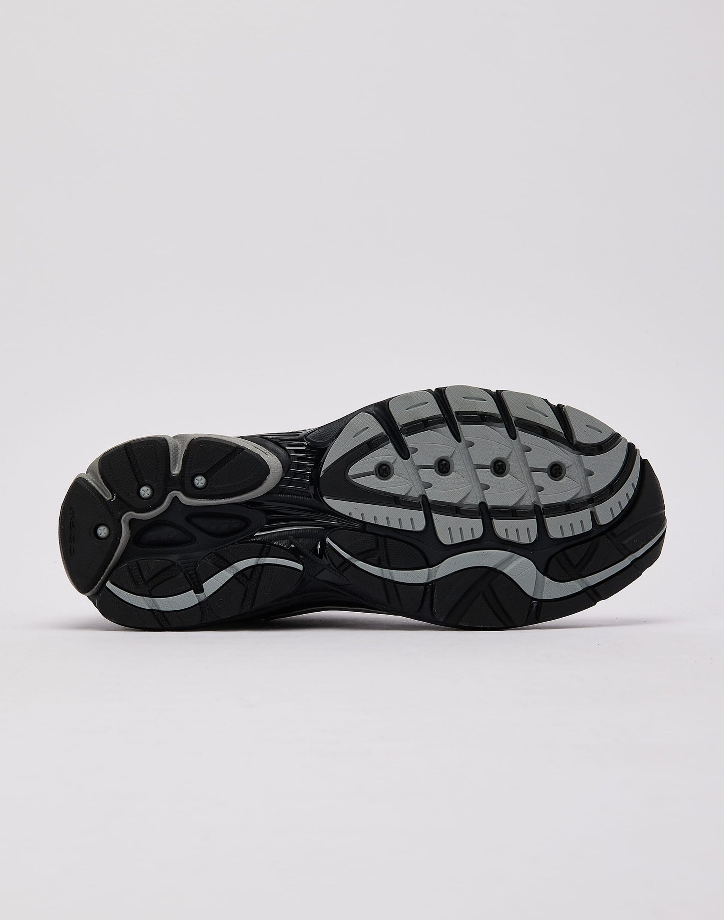 Saucony ProGrid Omni 9