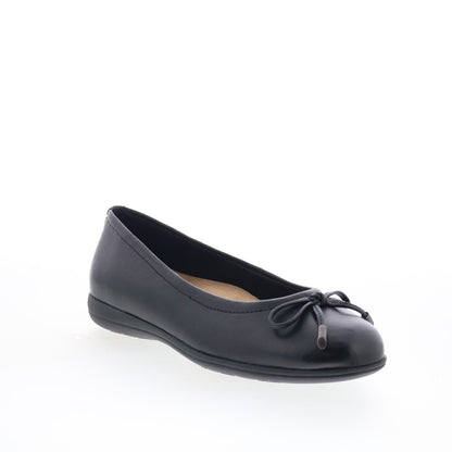 Trotters Dellis T2054-001 Womens Black Leather Slip On Ballet Flats Shoes