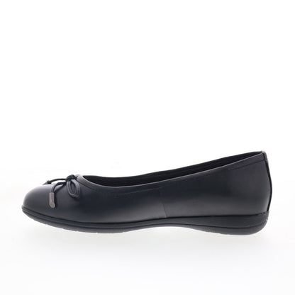 Trotters Dellis T2054-001 Womens Black Leather Slip On Ballet Flats Shoes