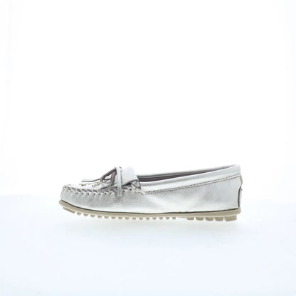 Minnetonka Thunderbird Animikii 627TB Womens Silver Loafer Flats Shoes