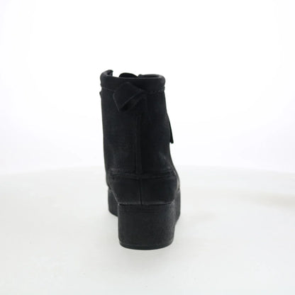Clarks Wallabee Craft 26135569 Womens Black Suede Casual Dress Boots